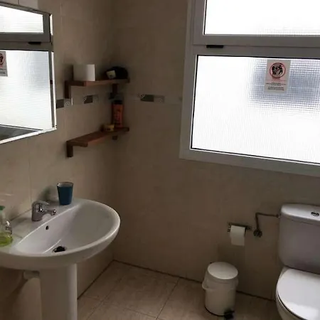 Sleeps 6 Wifi Argana