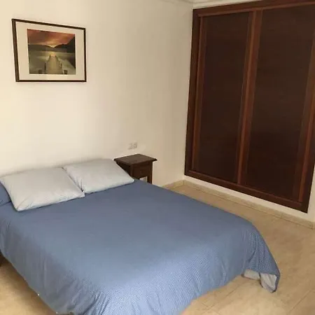 Sleeps 6 Wifi Апартаменты Аргана